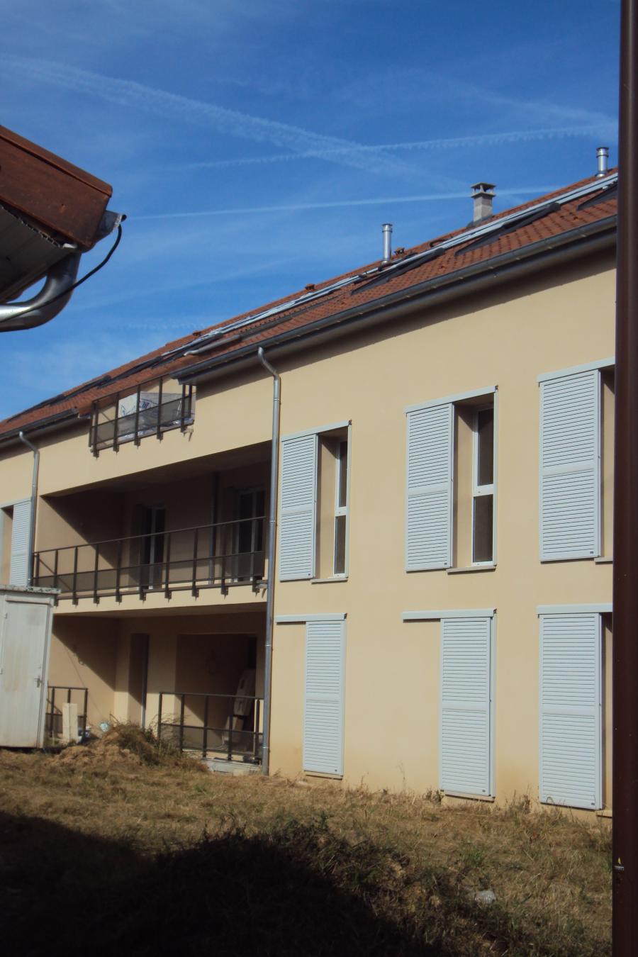 
																																							3 pièces - 
																																						1er étage - 67m² - 572,04 € - Photo #2