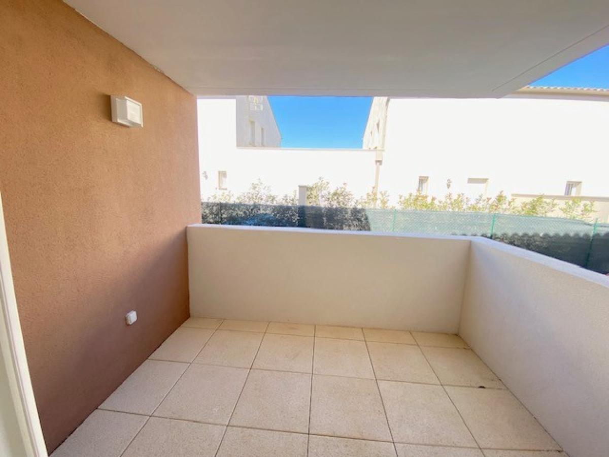 
																																							3 pièces - 
																																						RDC - 62m² - 690,09 € - Photo #1