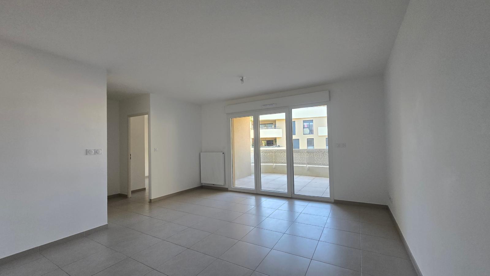 
																																							2 pièces - 
																																						2ème étage - 46m² - 771,21 € - Photo #2