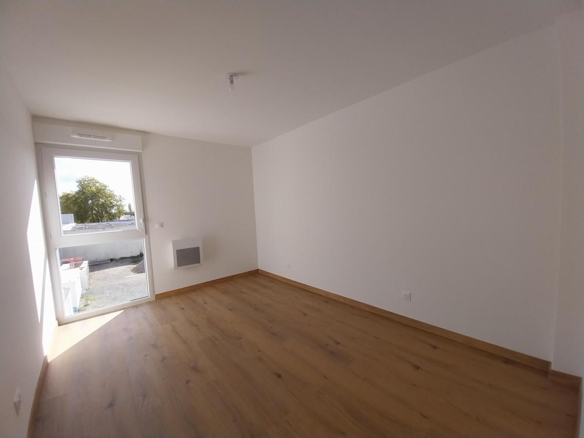 3 pièces - 2ème étage - 63m² - 782,46 € - Photo #7