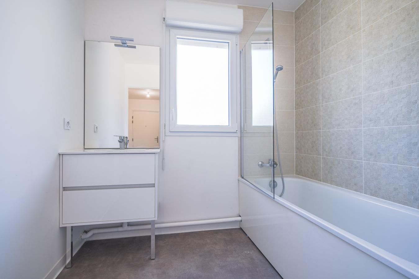
																																							3 pièces - 
																																						2ème étage - 60m² - 929,42 € - Photo #1