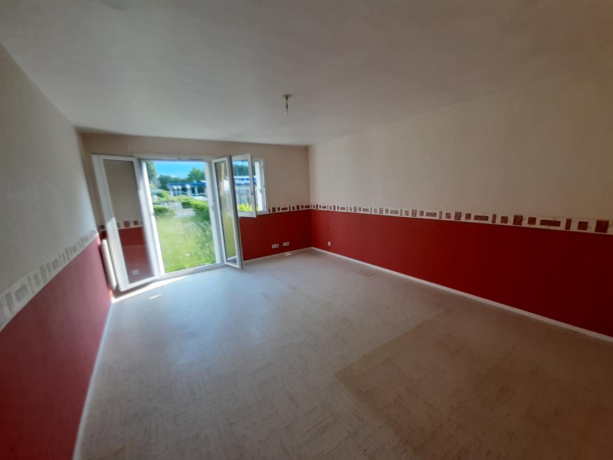 
																			3 pièces - 
																		RDC - 0m² - 115 000 € - Photo #3