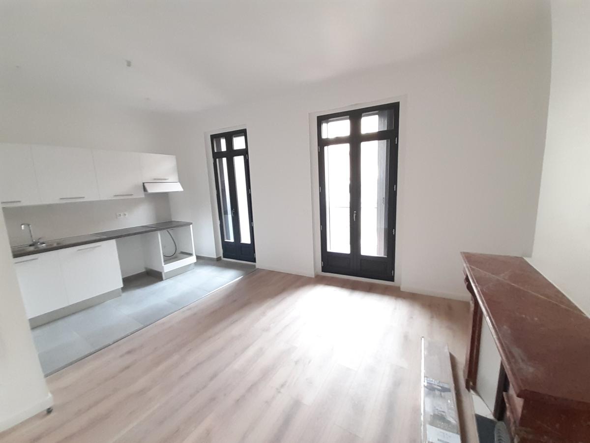 
																																							3 pièces - 
																																						RDC - 72m² - 739,25 € - Photo #3