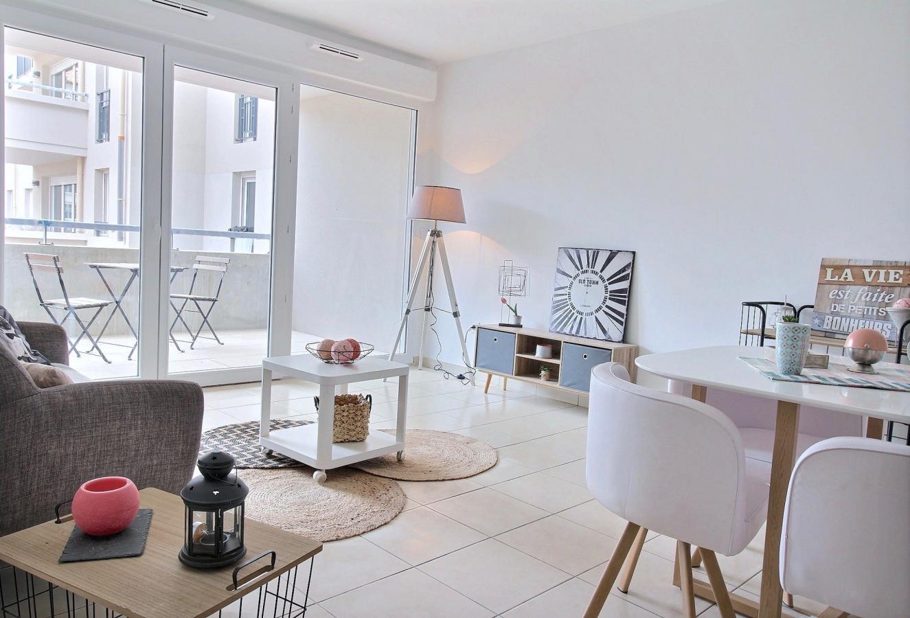 
																																							3 pièces - 
																																						2ème étage - 63m² - 884,21 € - Photo #3