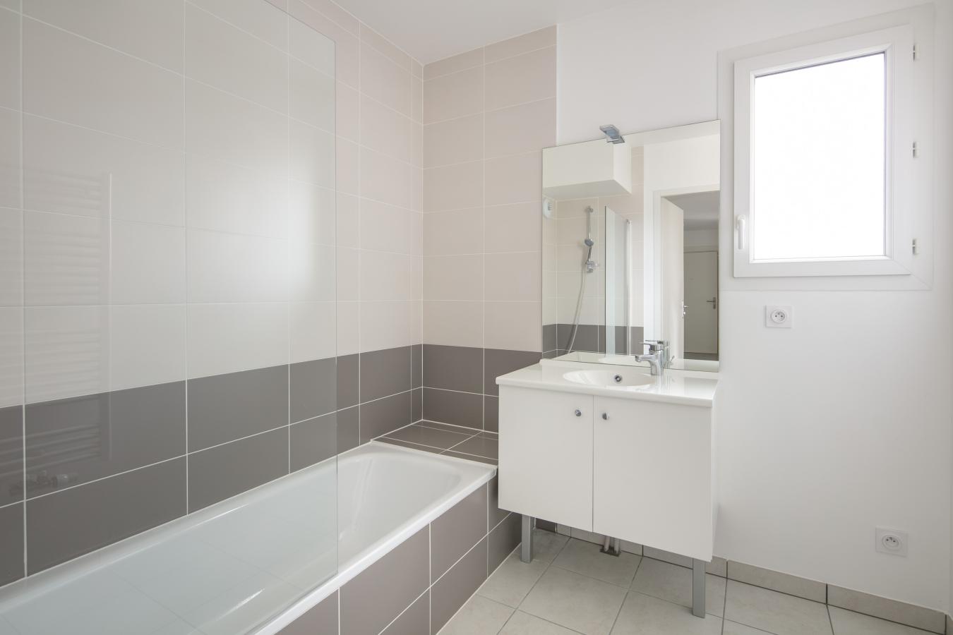 
																																							3 pièces - 
																																						5ème étage - 64m² - 787,12 € - Photo #5