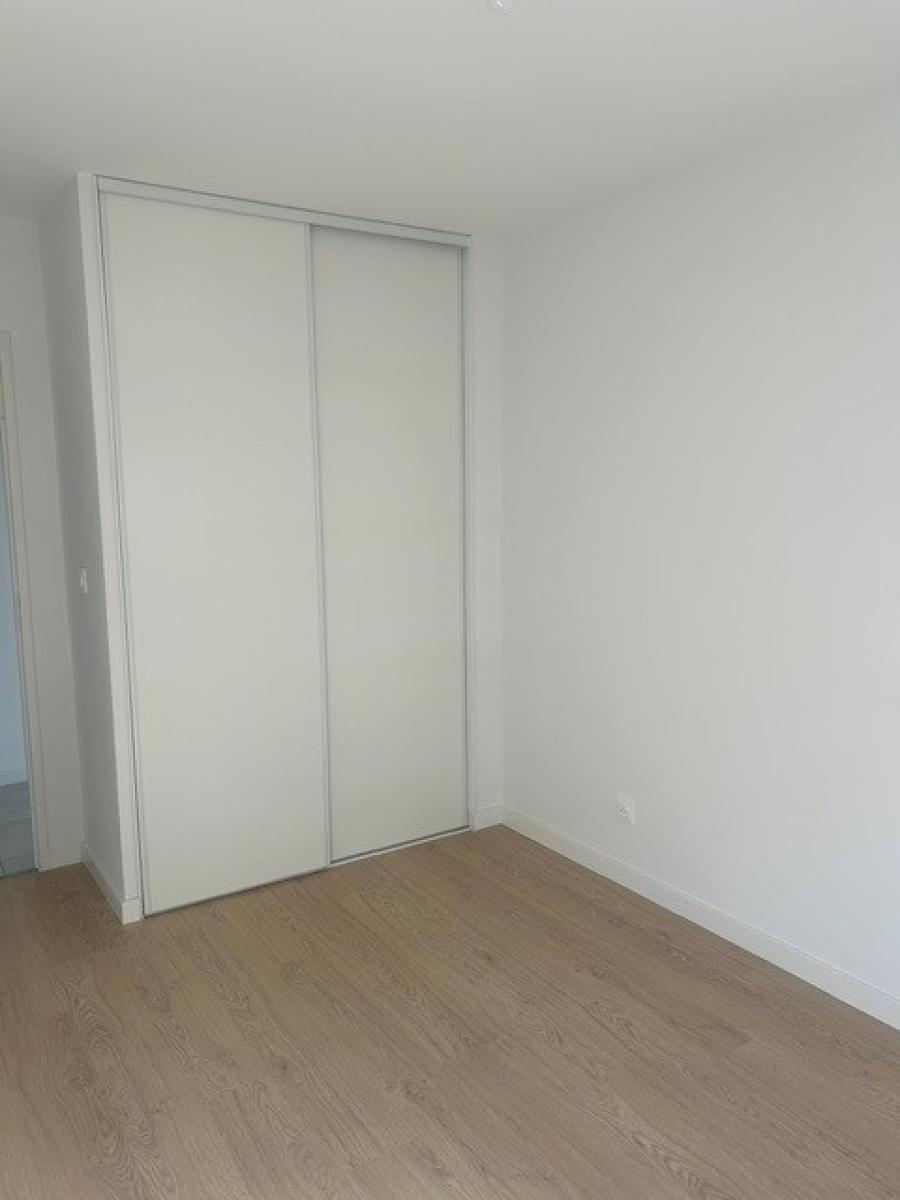 
																																							3 pièces - 
																																						4ème étage - 66m² - 879,67 € - Photo #5
