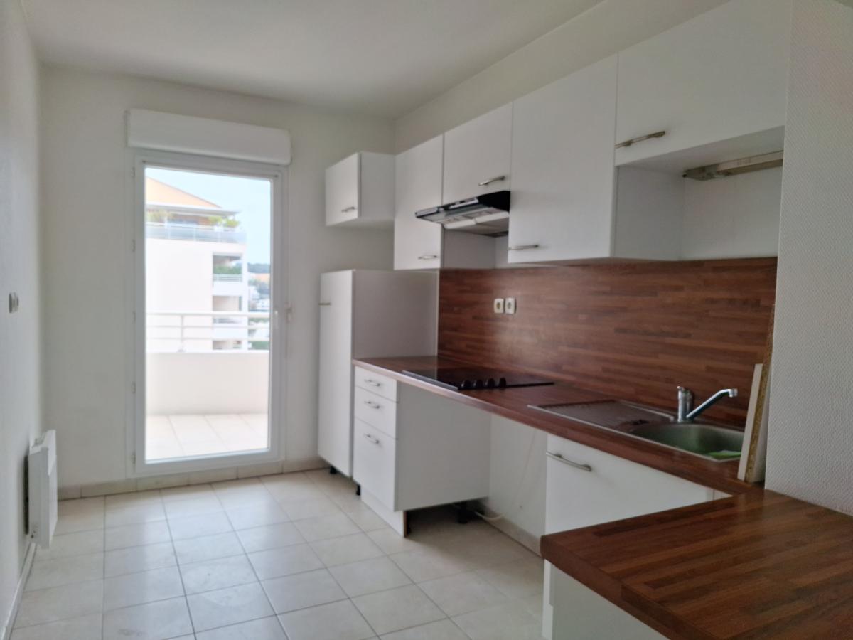 
																			3 pièces - 
																		3ème étage - 71m² - 1 198,84 € - Photo #4