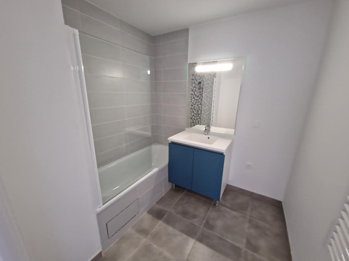 
																																							2 pièces - 
																																						1er étage - 46m² - 570,39 € - Photo #2