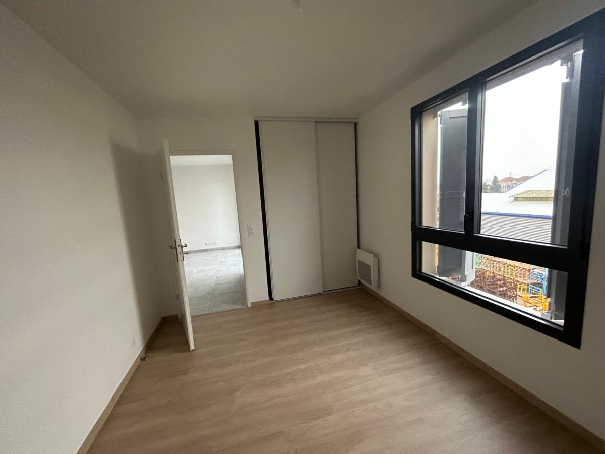 
																																							2 pièces - 
																																						2ème étage - 40m² - 704,44 € - Photo #4
