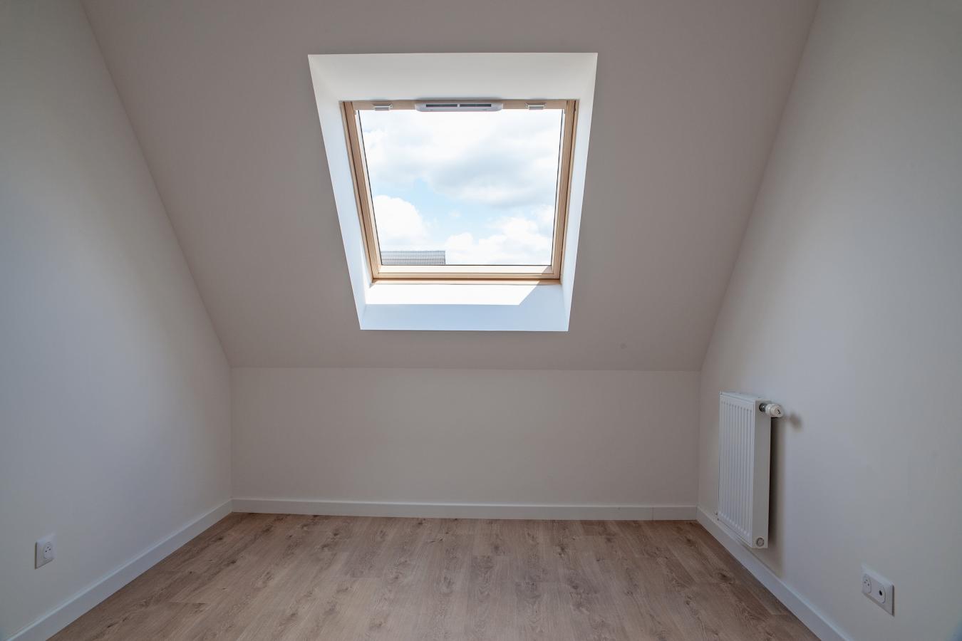 
																																							4 pièces - 
																																						RDC - 81m² - 785,86 € - Photo #5