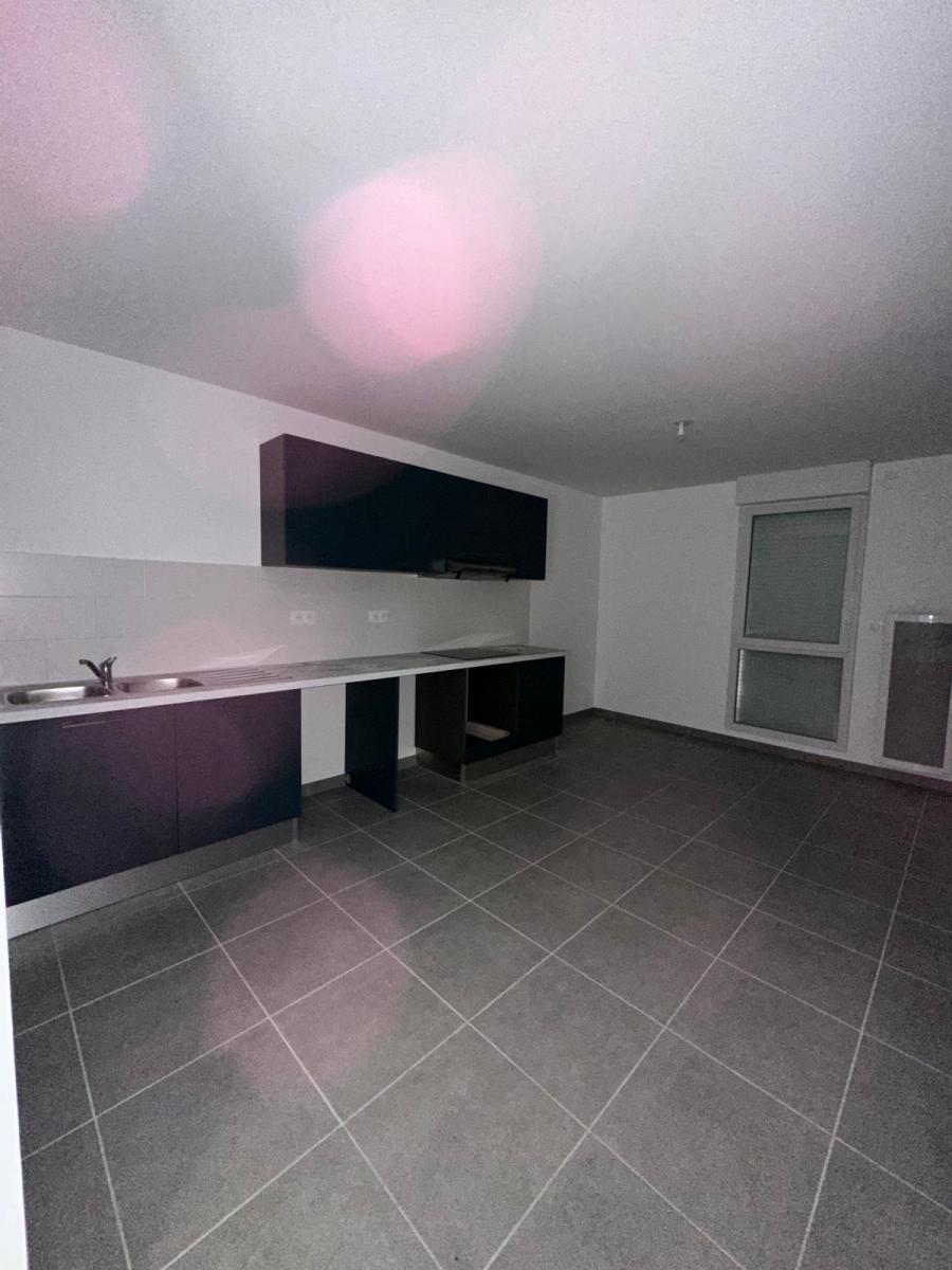 
																																							3 pièces - 
																																						2ème étage - 66m² - 663,25 € - Photo #3