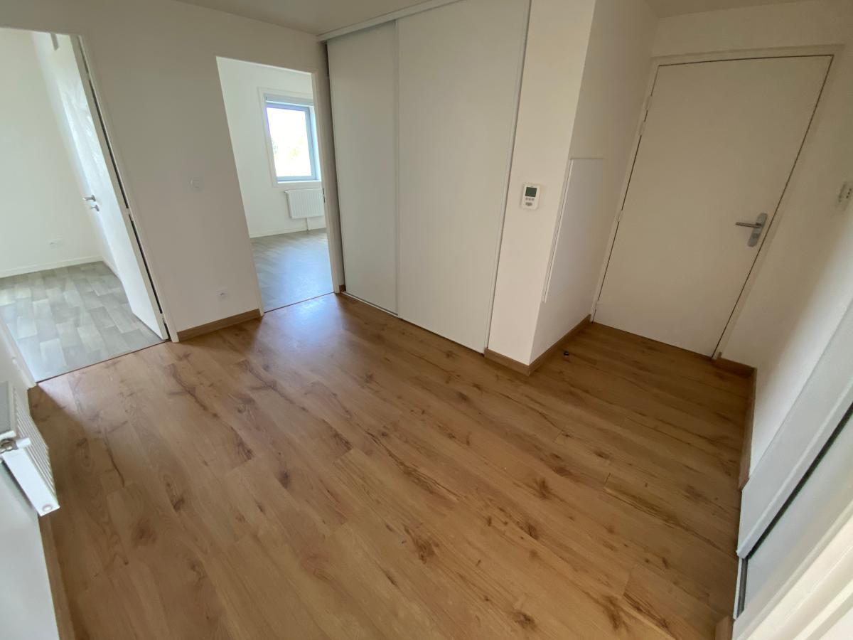 
																																							3 pièces - 
																																						2ème étage - 69m² - 867,20 € - Photo #4