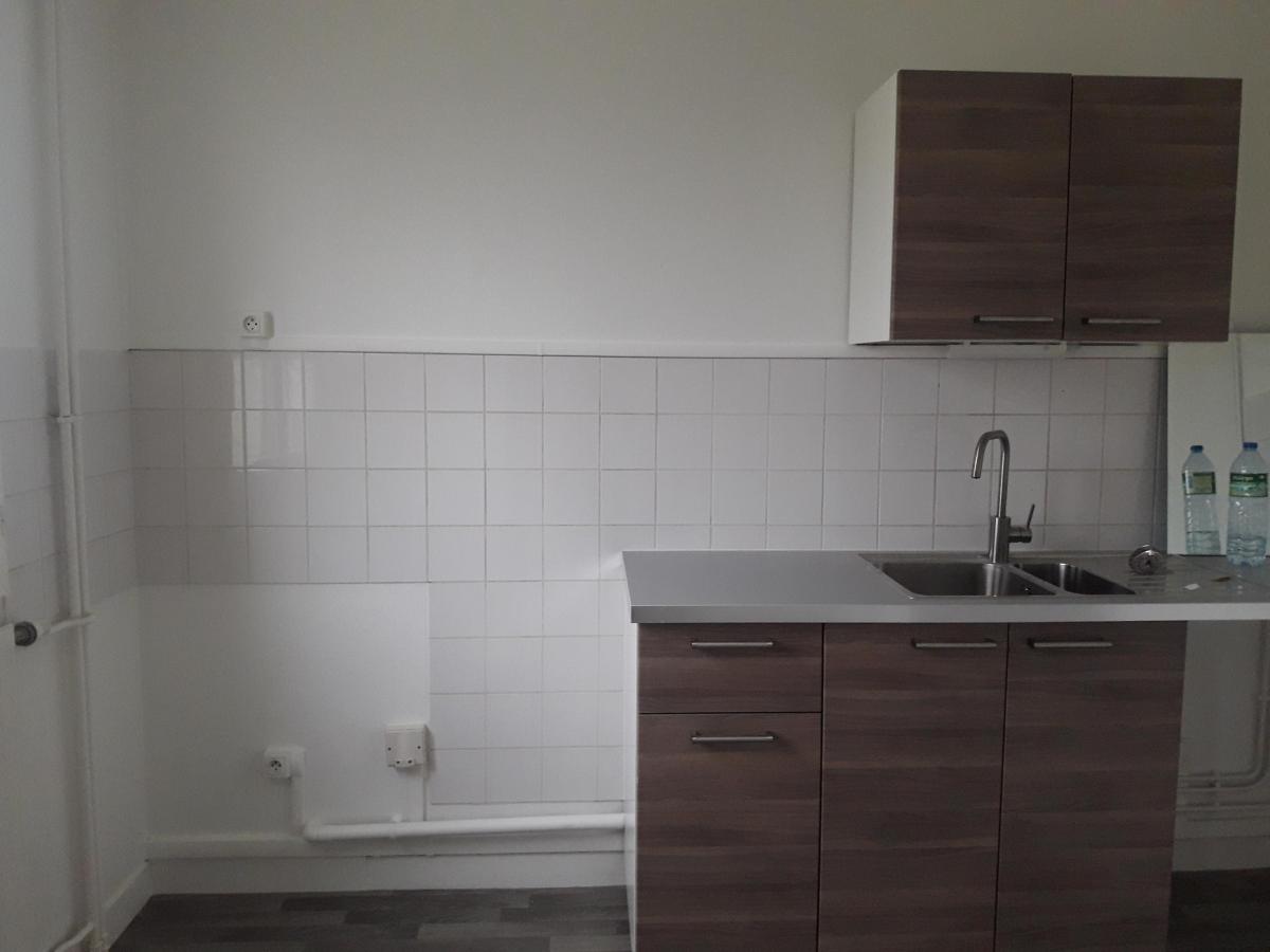5 pièces - RDC - 82m² - 620,41 € - Photo #1