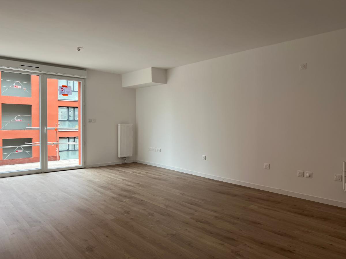 
																			1 pièce - 
																		RDC - 29m² - 388,63 € - Photo #2