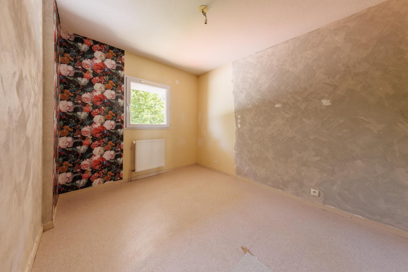 
																			5 pièces - 
																		RDC - 95m² - 177 000 € - Photo #4