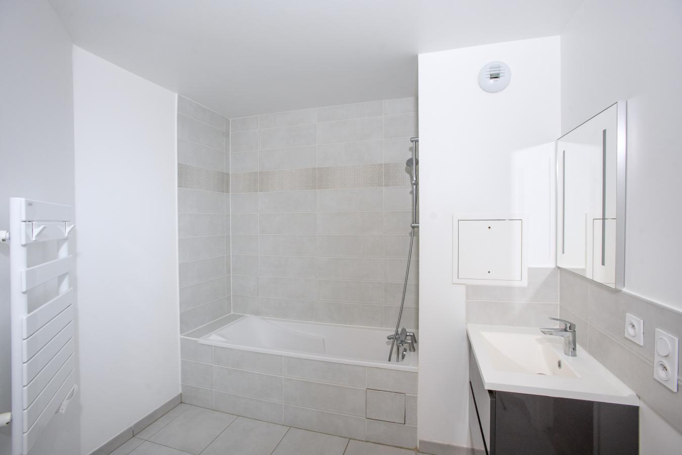 2 pièces - 3ème étage - 49m² - 1 241,21 € - Photo #6