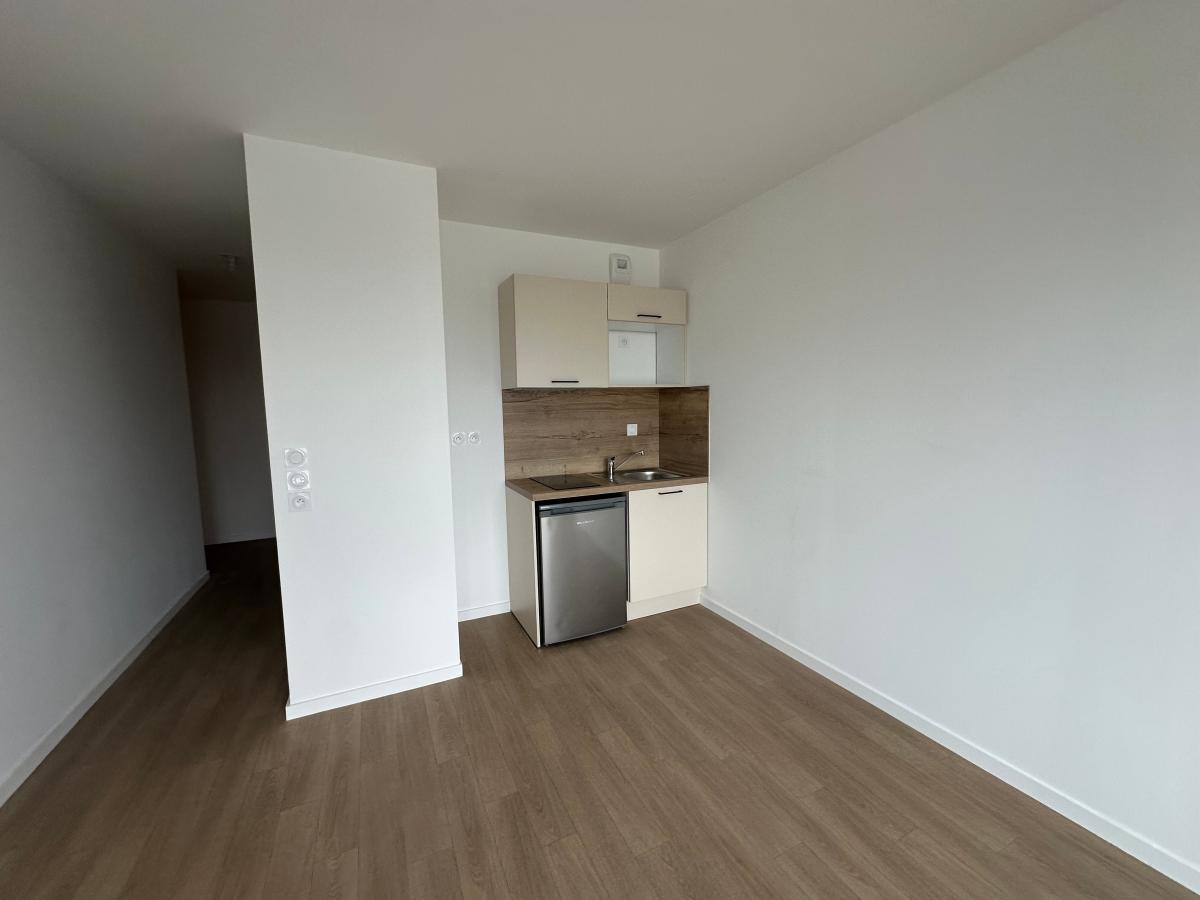 1 pièce - 3ème étage - 27m² - 458,54 € - Photo #3