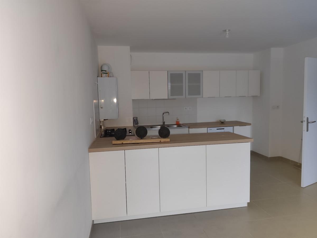 
																																							2 pièces - 
																																						RDC - 50m² - 828,63 € - Photo #1
