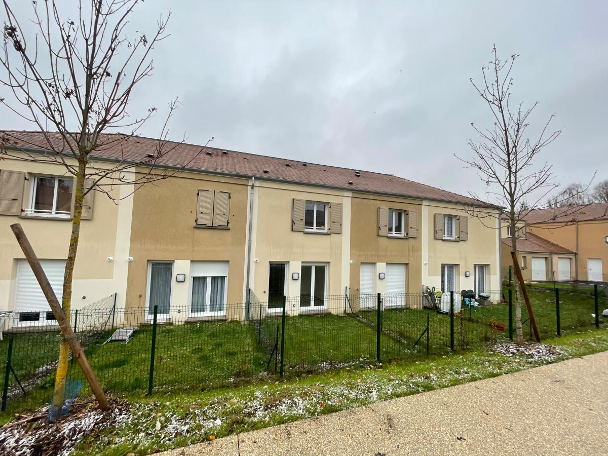 
																																							2 pièces - 
																																						RDC - 46m² - 801,82 € - Photo #3