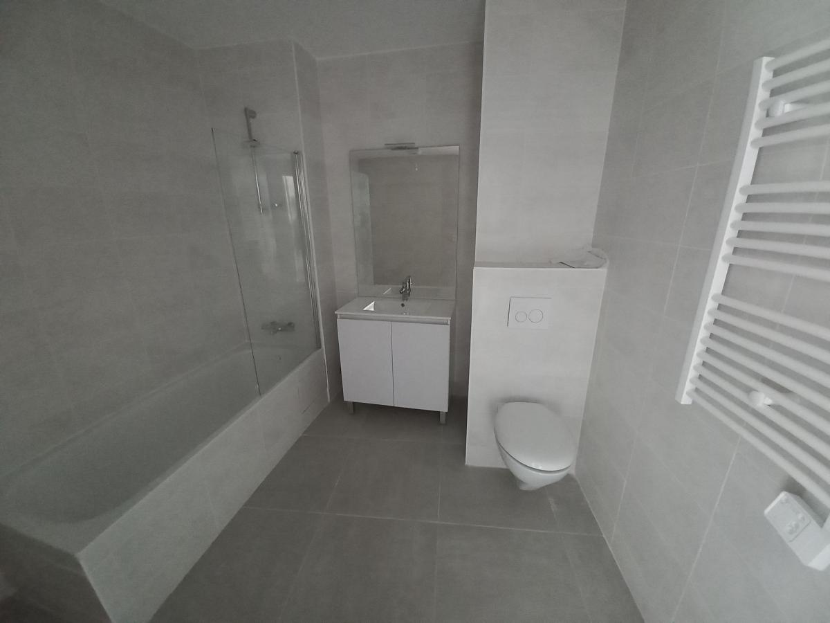 
																																							2 pièces - 
																																						1er étage - 50m² - 1 105,17 € - Photo #2