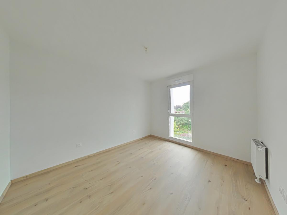 
																																							3 pièces - 
																																						5ème étage - 55m² - 777,36 € - Photo #2