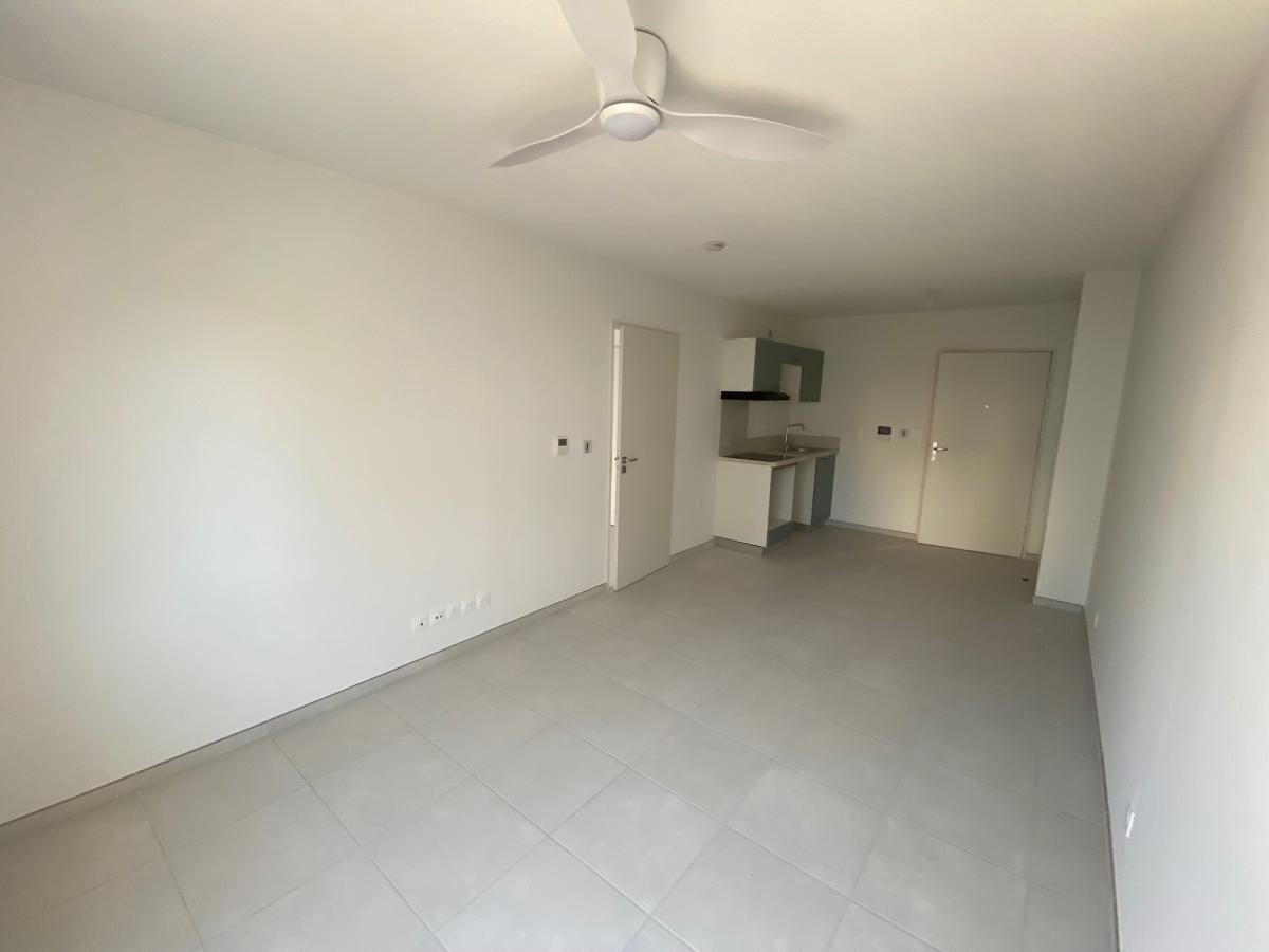 2 pièces - 1er étage - 39m² - 646,12 € - Photo #1