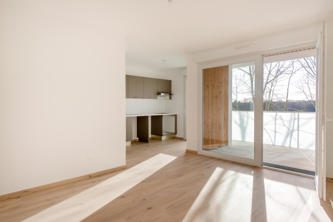 3 pièces - 3ème étage - 61m² - 758,13 € - Photo #2