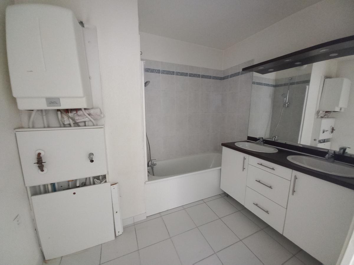 3 pièces - 3ème étage - 67m² - 171 000 € - Photo #7