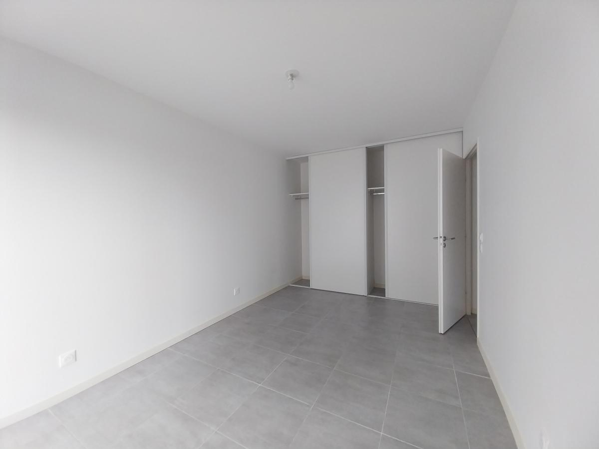 2 pièces - 4ème étage - 53m² - 870,17 € - Photo #6