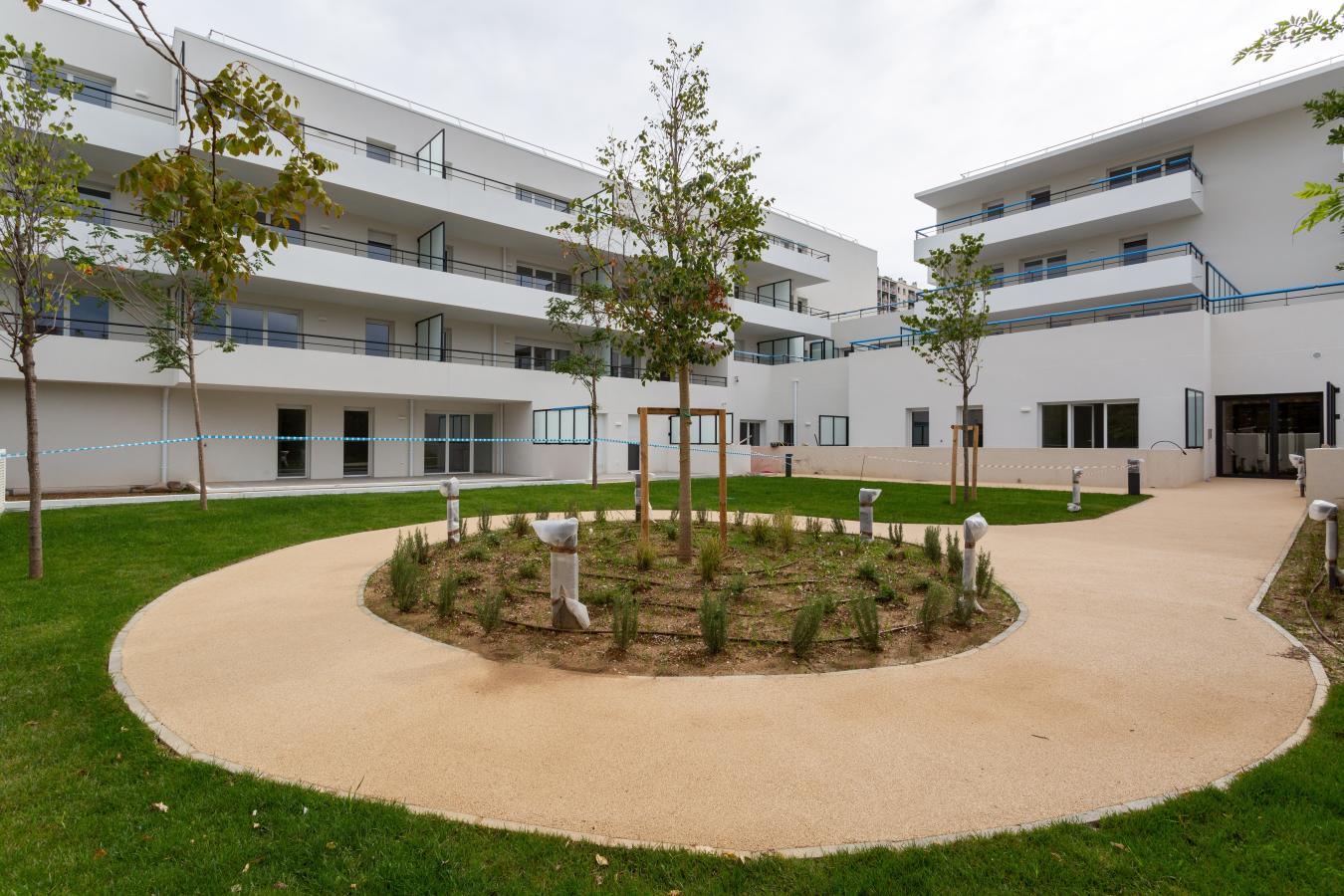2 pièces - 1er étage - 38m² - 781,30 € - Photo #0