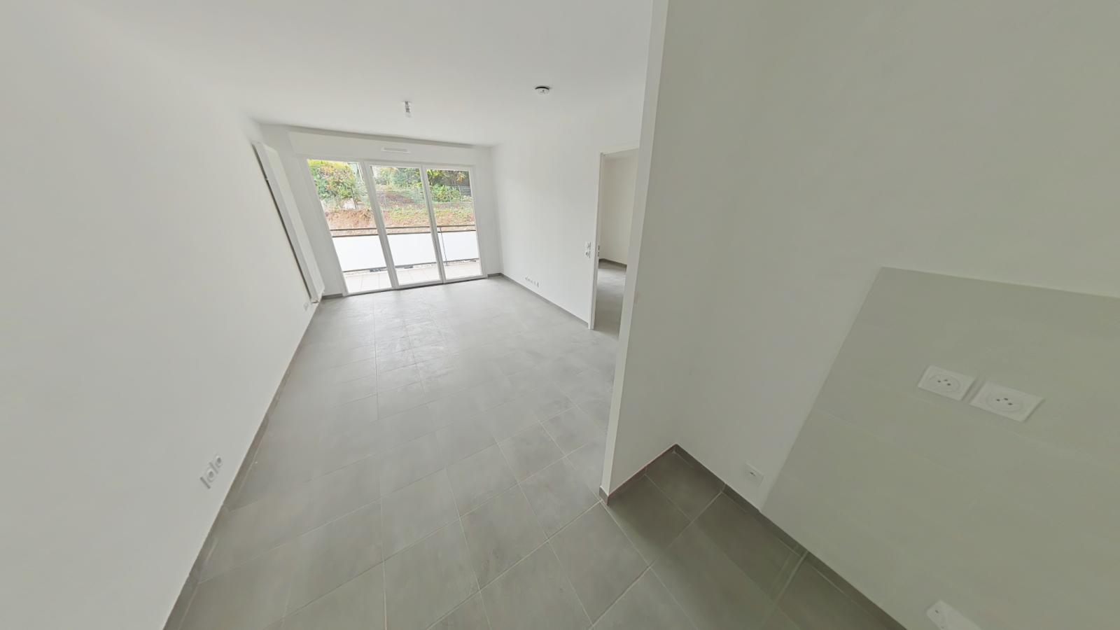 
																																							2 pièces - 
																																						2ème étage - 42m² - 599,55 € - Photo #1