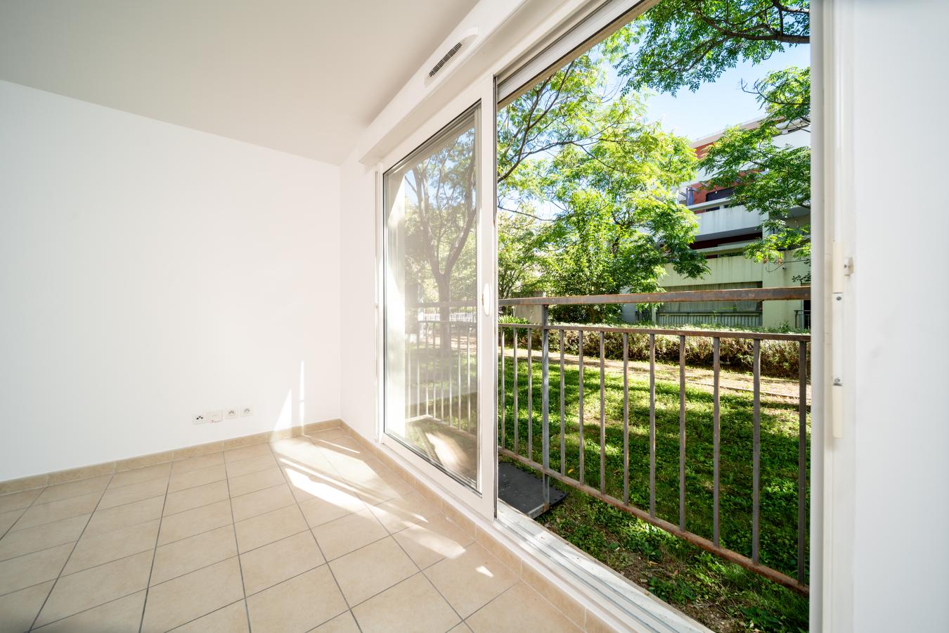 2 pièces - RDC - 45m² - 115 000 € - Photo #1