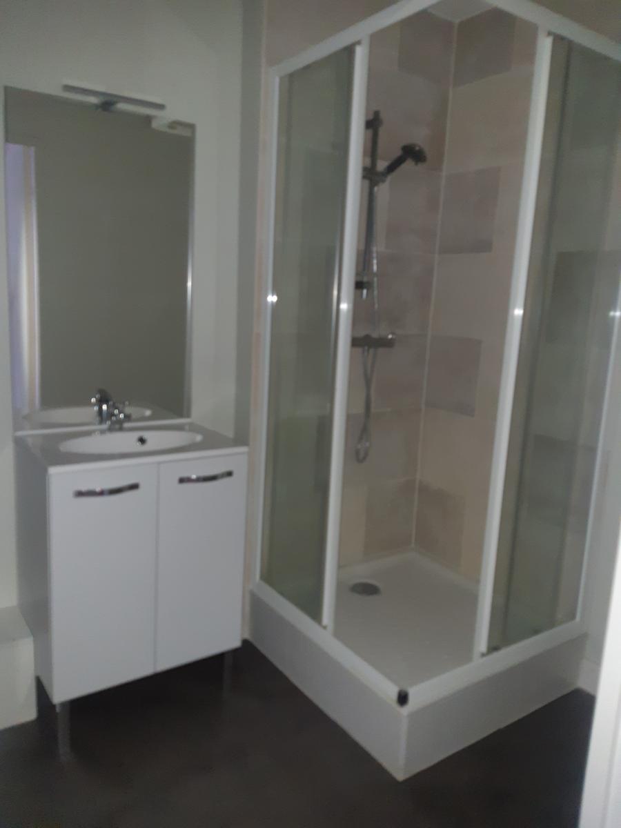 
																			2 pièces - 
																		1er étage - 60m² - 897,19 € - Photo #3