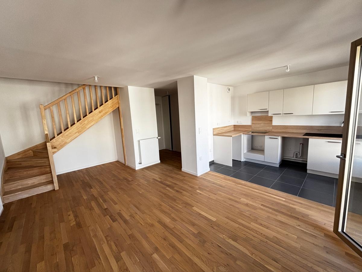 
																			3 pièces - 
																		6ème étage - 73m² - 1 747,64 € - Photo #2