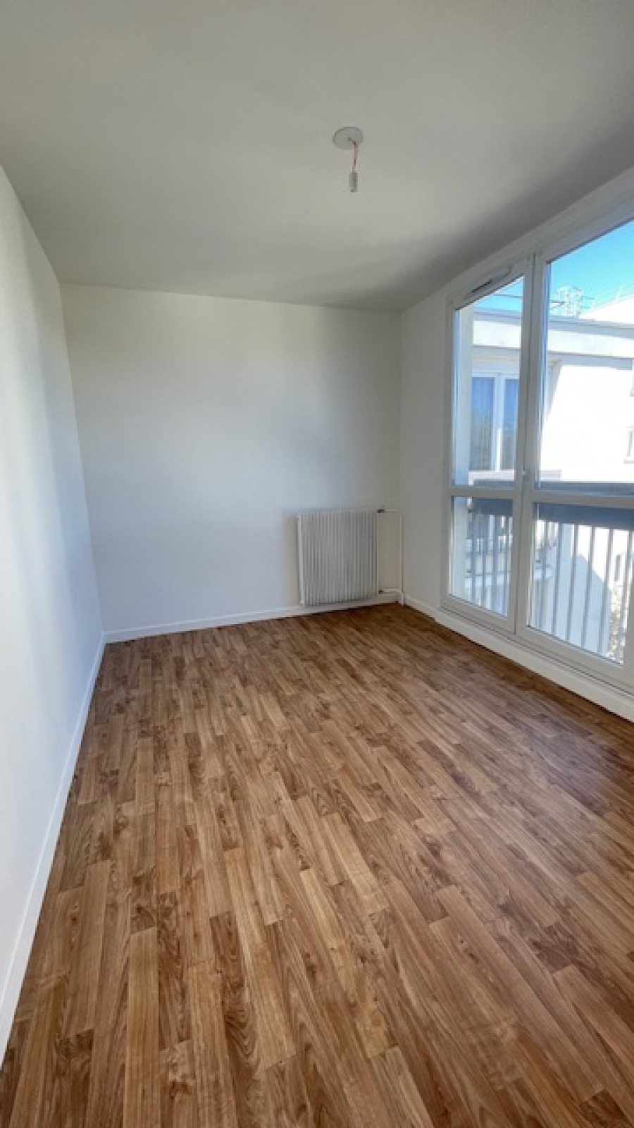 
																																							4 pièces - 
																																						3ème étage - 78m² - 160 000 € - Photo #3
