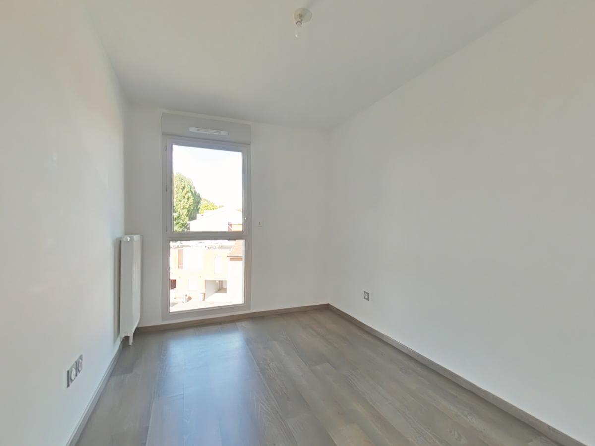 
																			3 pièces - 
																		3ème étage - 69m² - 936,52 € - Photo #4