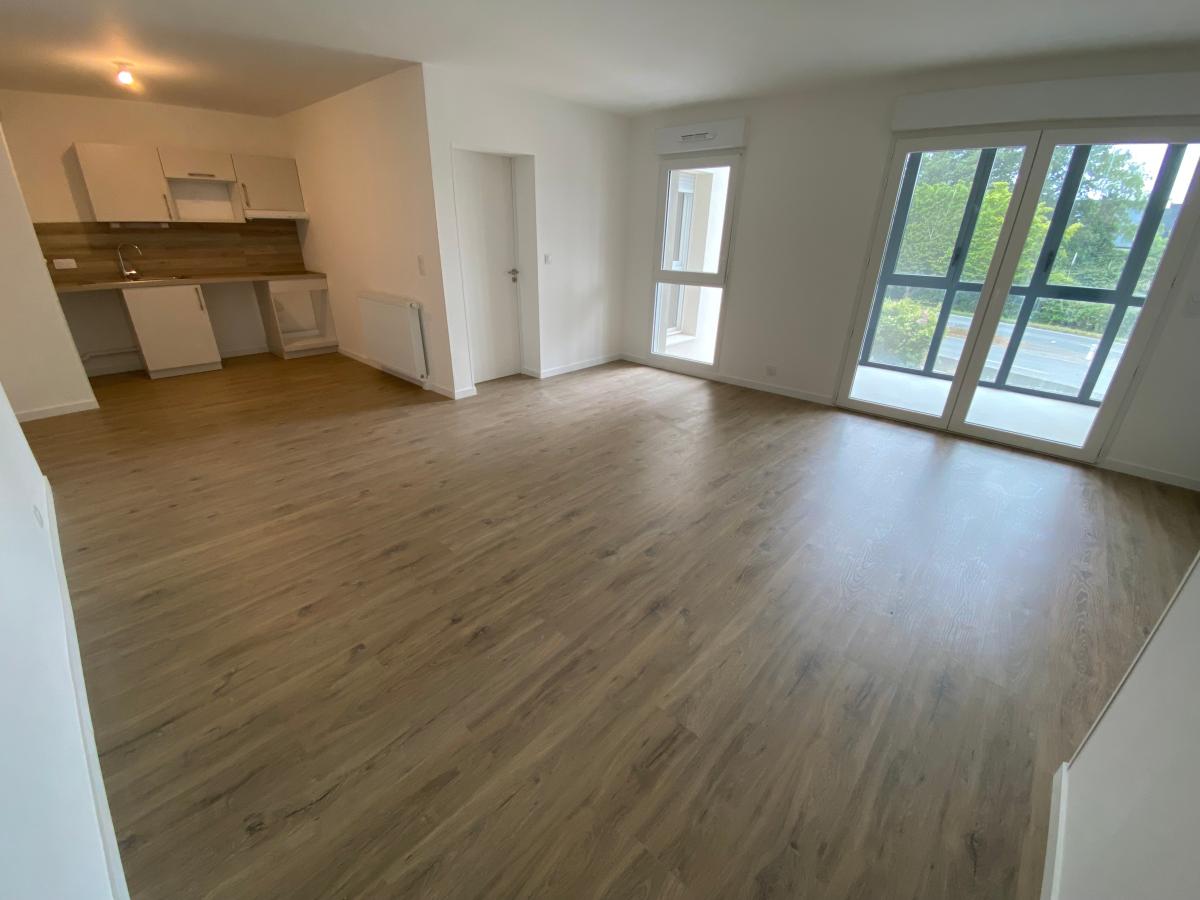 
																																							3 pièces - 
																																						1er étage - 67m² - 776,30 € - Photo #1