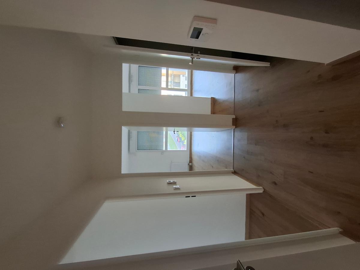 
																																							3 pièces - 
																																						3ème étage - 62m² - 903,85 € - Photo #6