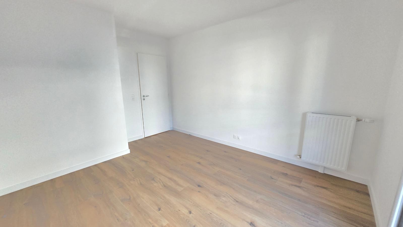 
																			2 pièces - 
																		1er étage - 45m² - 918,08 € - Photo #4