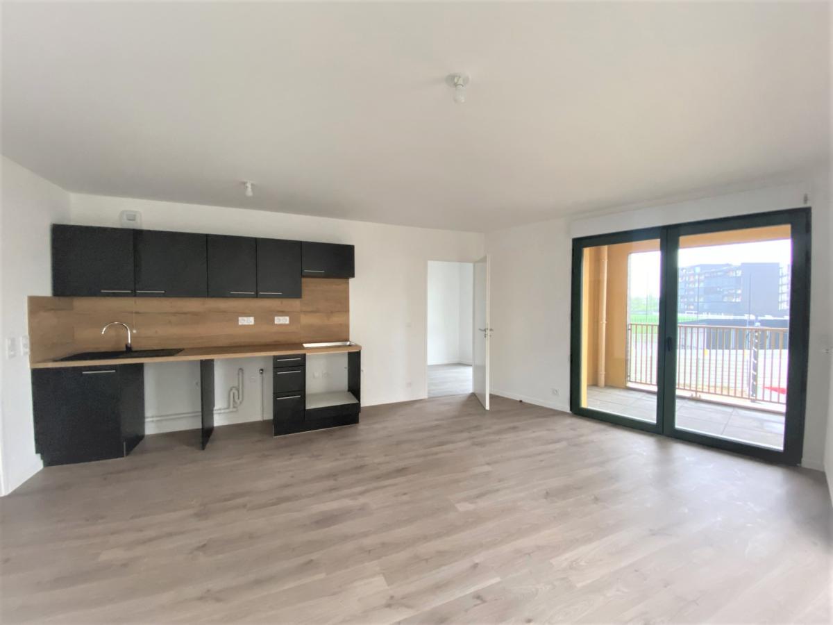 3 pièces - 2ème étage - 66m² - 1 165,02 € - Photo #0