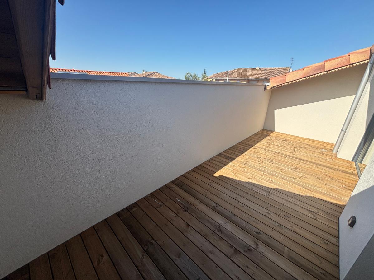 
																																							3 pièces - 
																																						1er étage - 63m² - 730,83 € - Photo #2