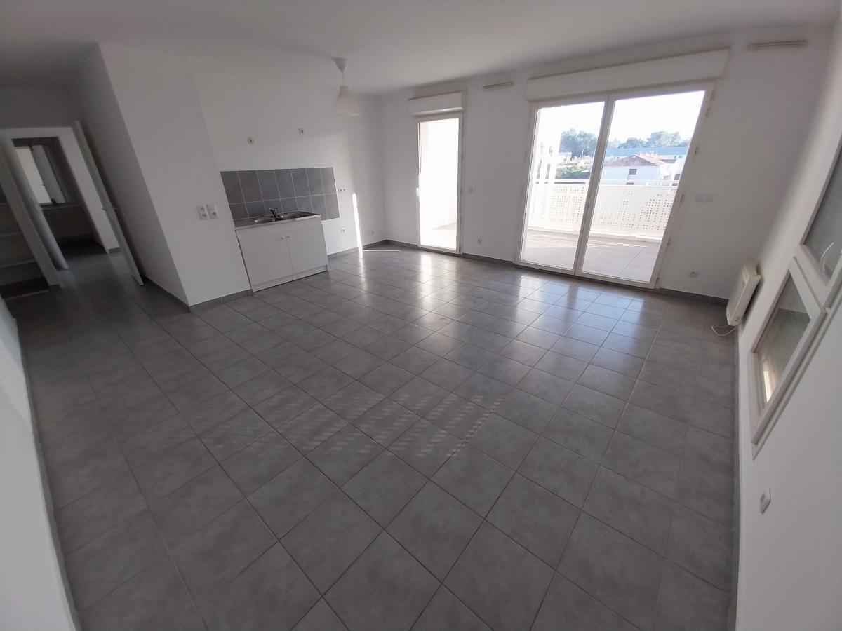 
																																							3 pièces - 
																																						7ème étage - 66m² - 1 054,11 € - Photo #1