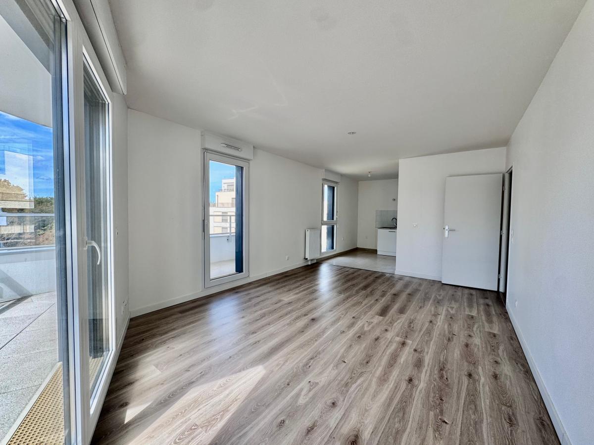 
																																							2 pièces - 
																																						4ème étage - 47m² - 1 134,59 € - Photo #1
