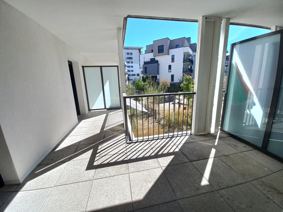 3 pièces - 1er étage - 70m² - 983,61 € - Photo #0