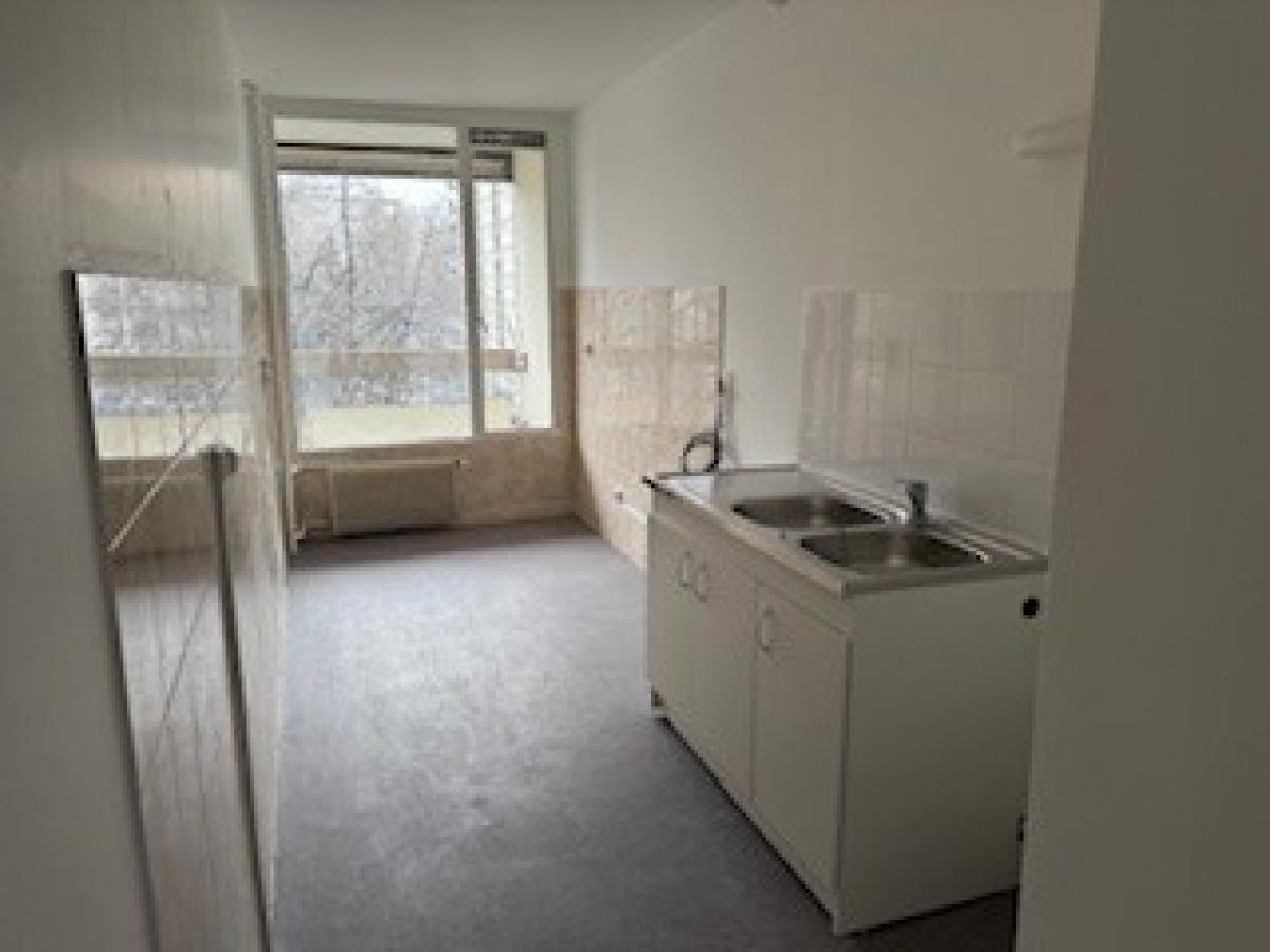 2 pièces - 6ème étage - 54m² - 692,70 € - Photo #1