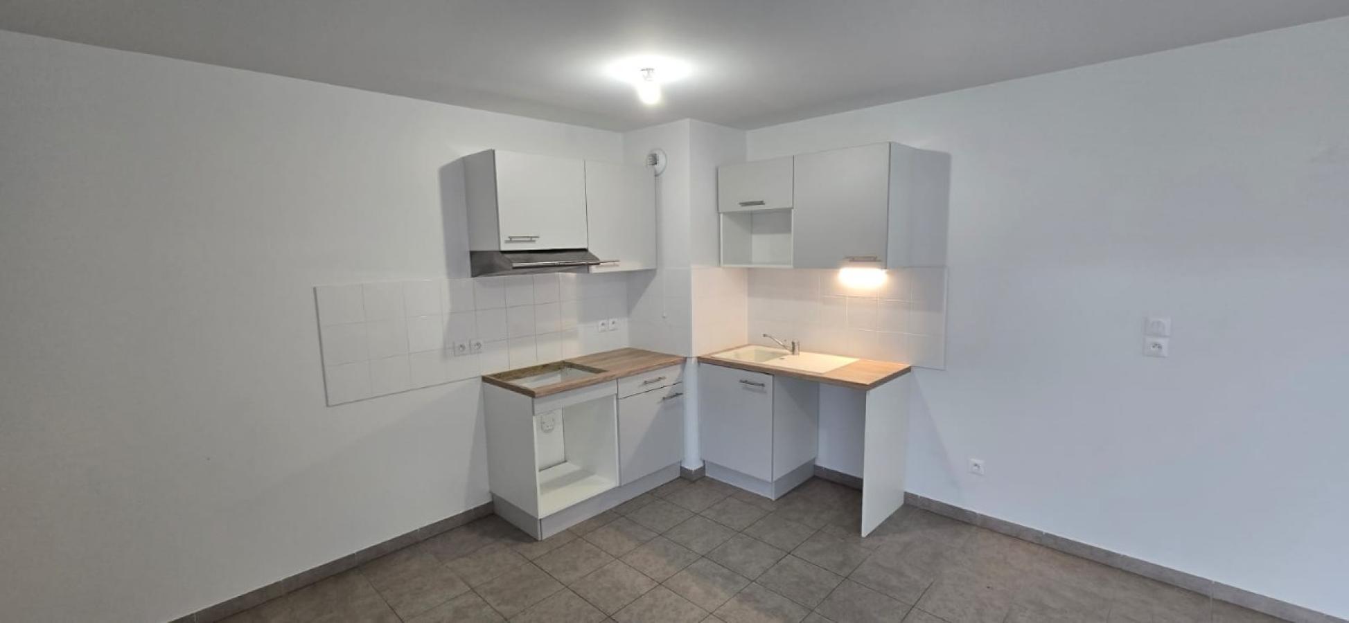 
																																							2 pièces - 
																																						3ème étage - 46m² - 611,25 € - Photo #1