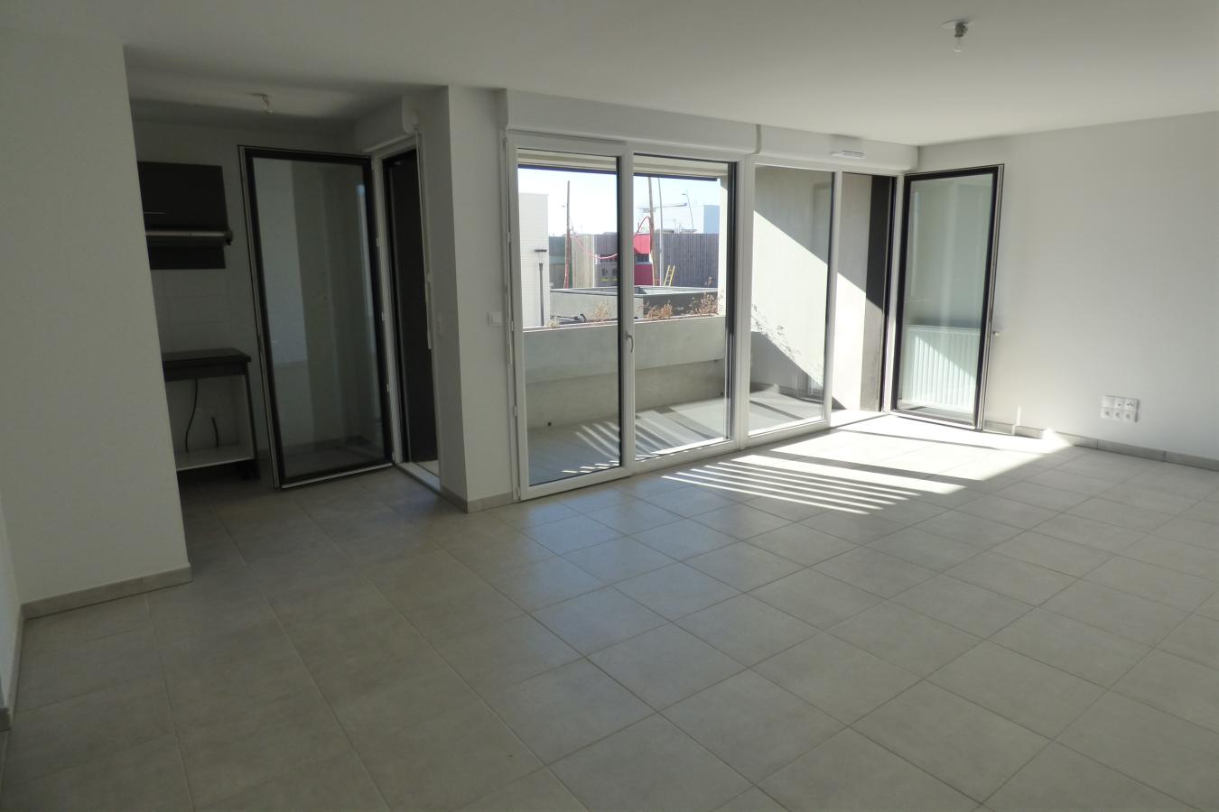 
																																							4 pièces - 
																																						1er étage - 81m² - 969,62 € - Photo #5
