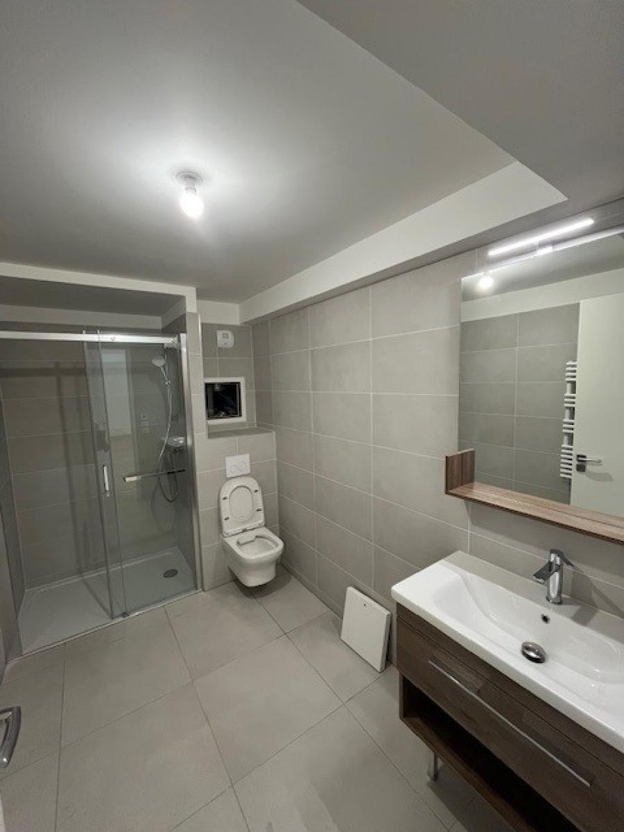 
																																							2 pièces - 
																																						RDC - 40m² - 1 331,17 € - Photo #5