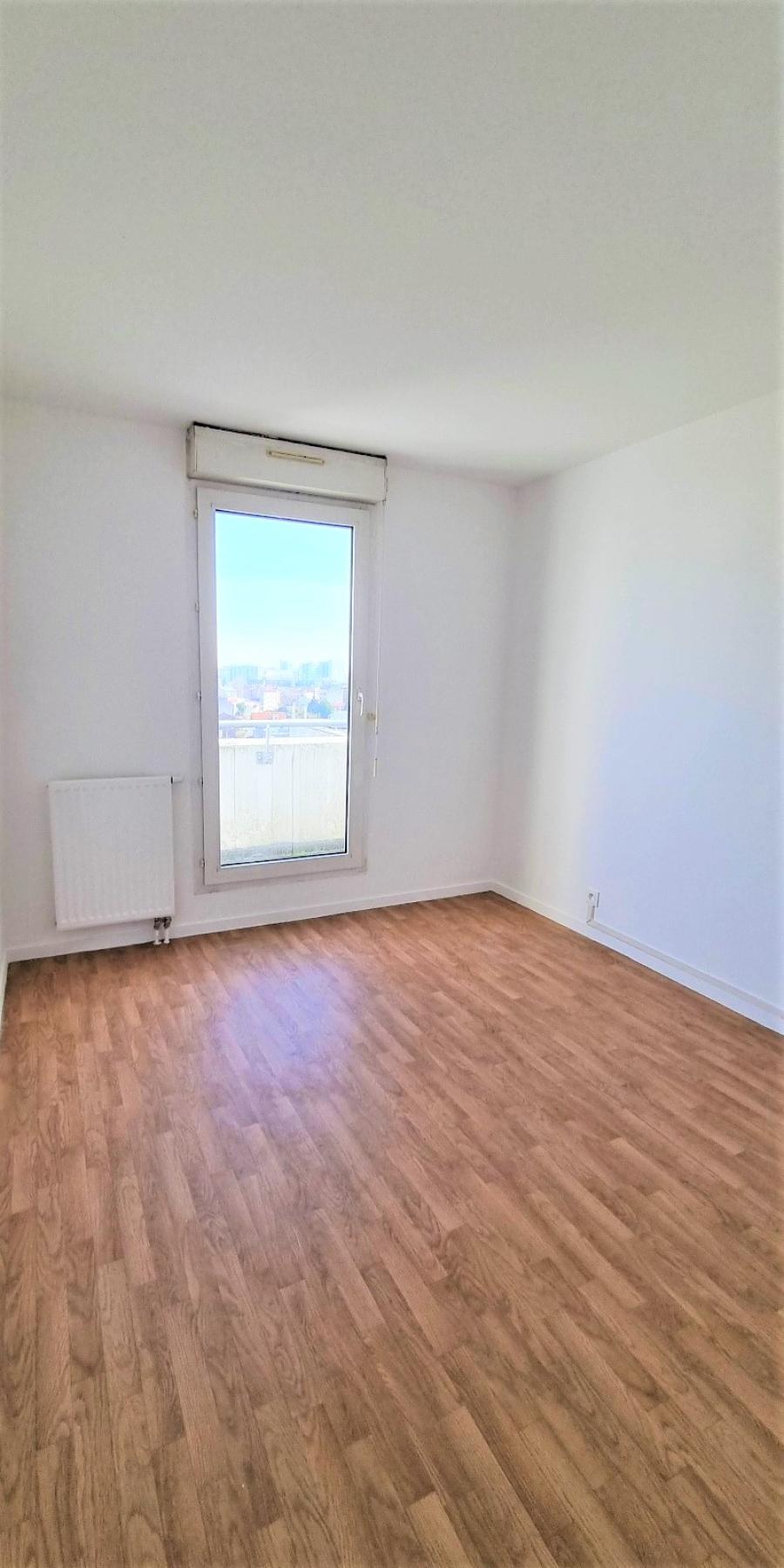 
																			3 pièces - 
																		9ème étage - 78m² - 1 599,21 € - Photo #0