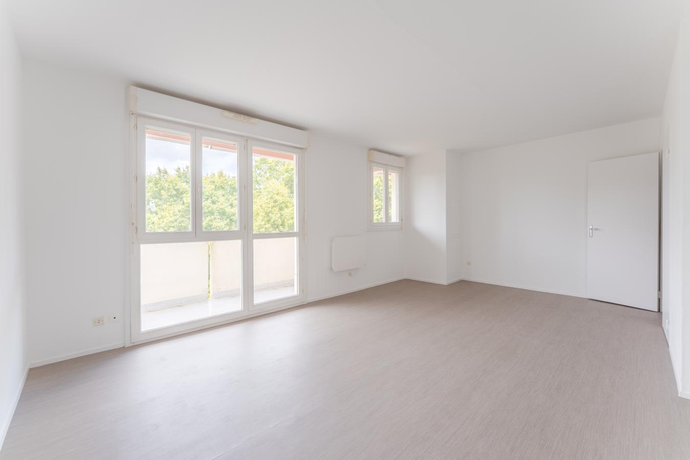 
																			3 pièces - 
																		6ème étage - 63m² - 171 000 € - Photo #1